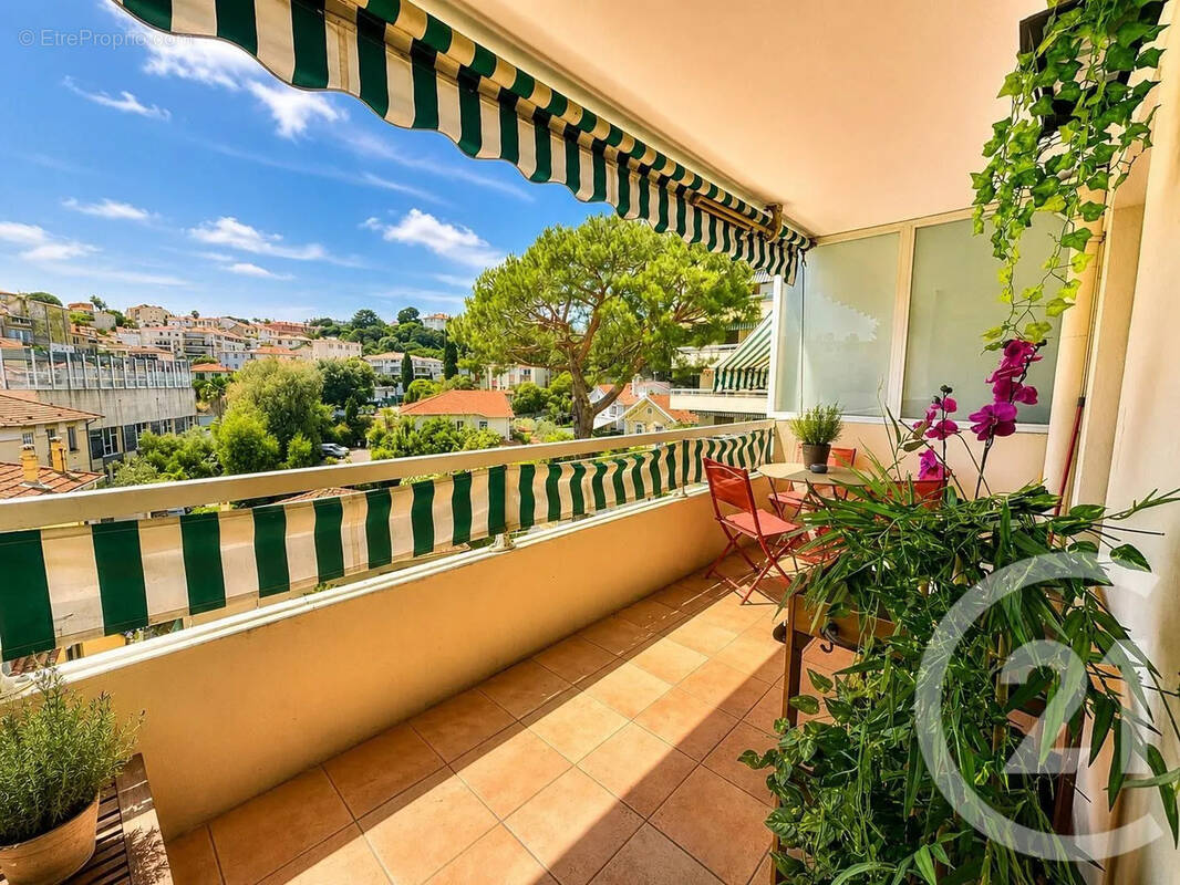 Appartement 64 m² à Cannes  - photo 2