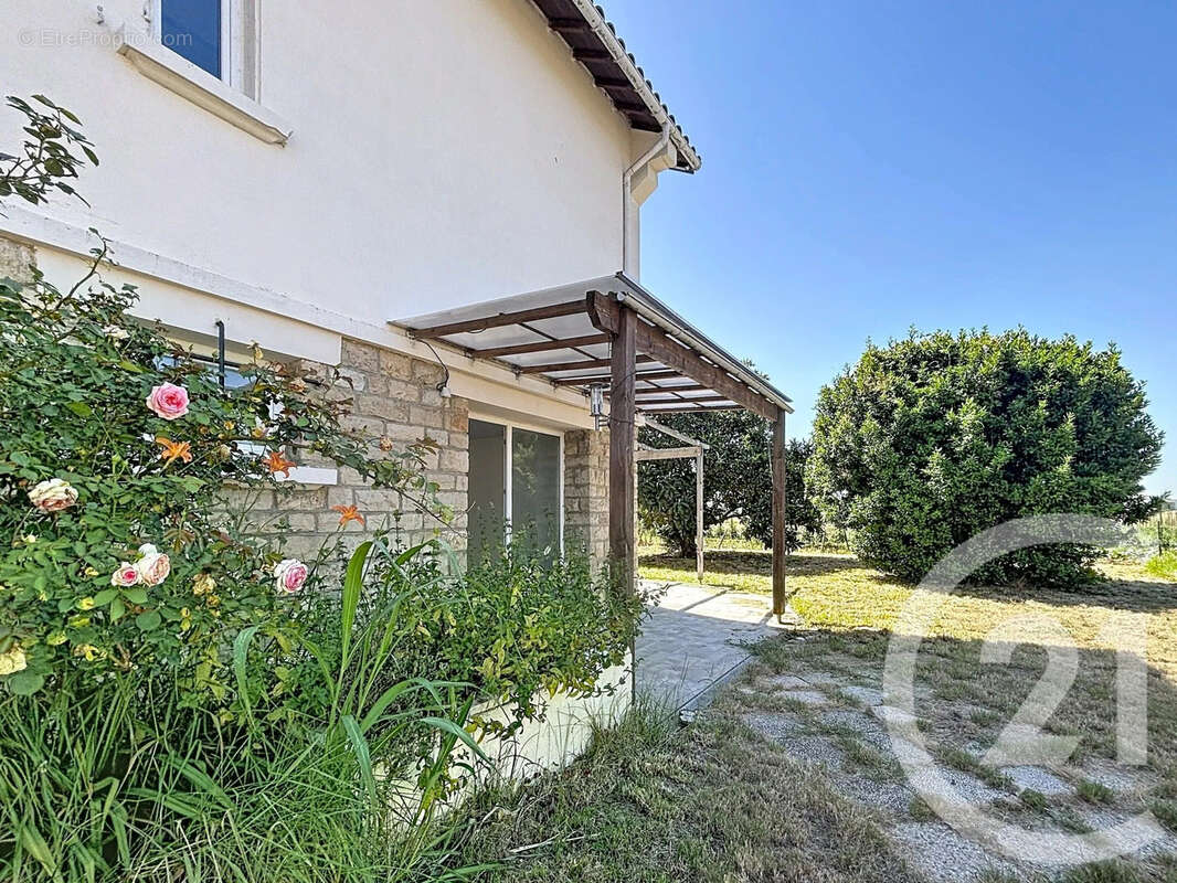 Maison 143 m² à Montauban  - photo 2