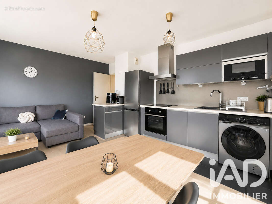 Appartement 60 m² à Acheres  - photo 2