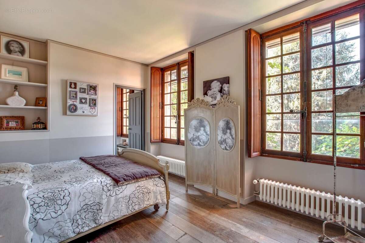Maison à MONTFORT-L'AMAURY