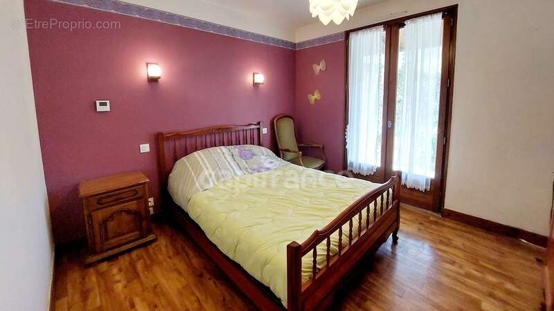 Maison 108m², 4 pièces, 3 chambres, Garage, beau jardin arboré et ensoleillé, équipement neuf, Allas-les-mines - photo 9