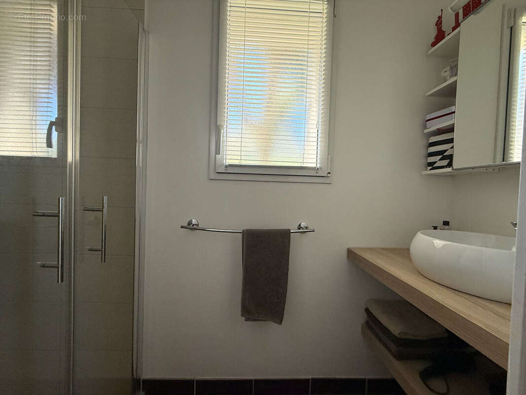 Maison à LE RELECQ-KERHUON