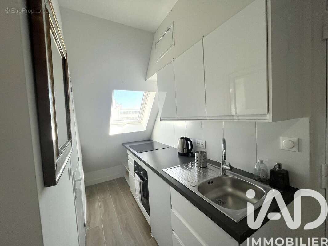 Photo 2 - Appartement à PARIS-10E
