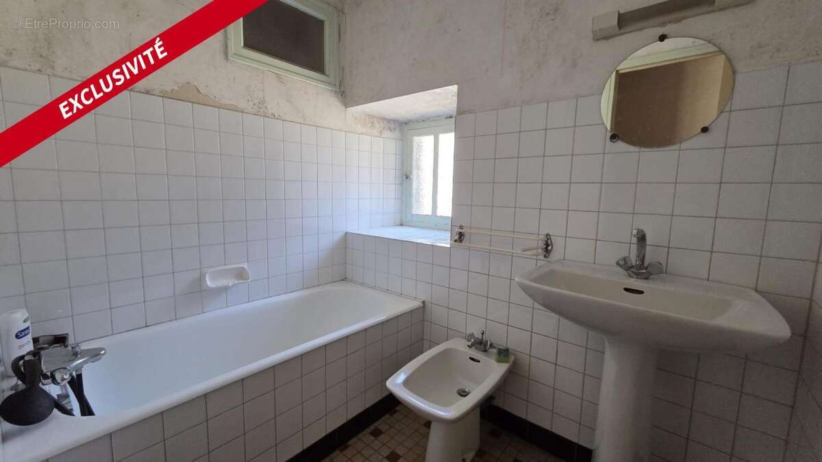 Maison Pierres - A rénover -35610 - Possibilité de 5 chambres - photo 9