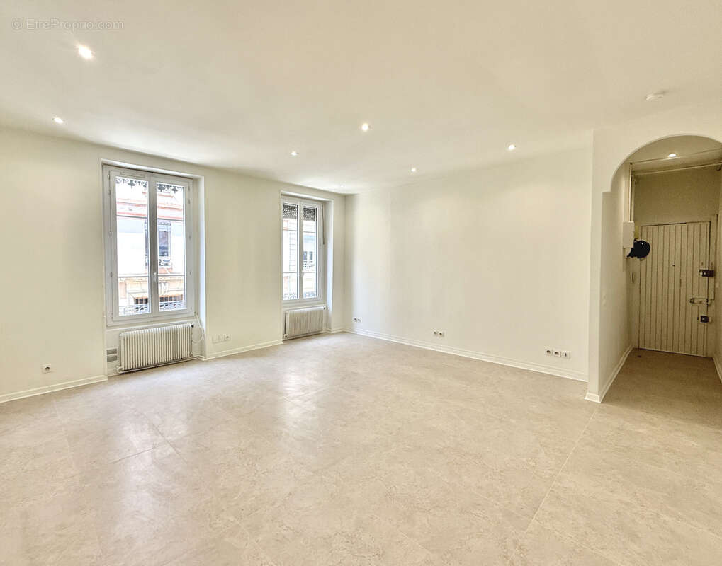 Appartement à LYON-6E