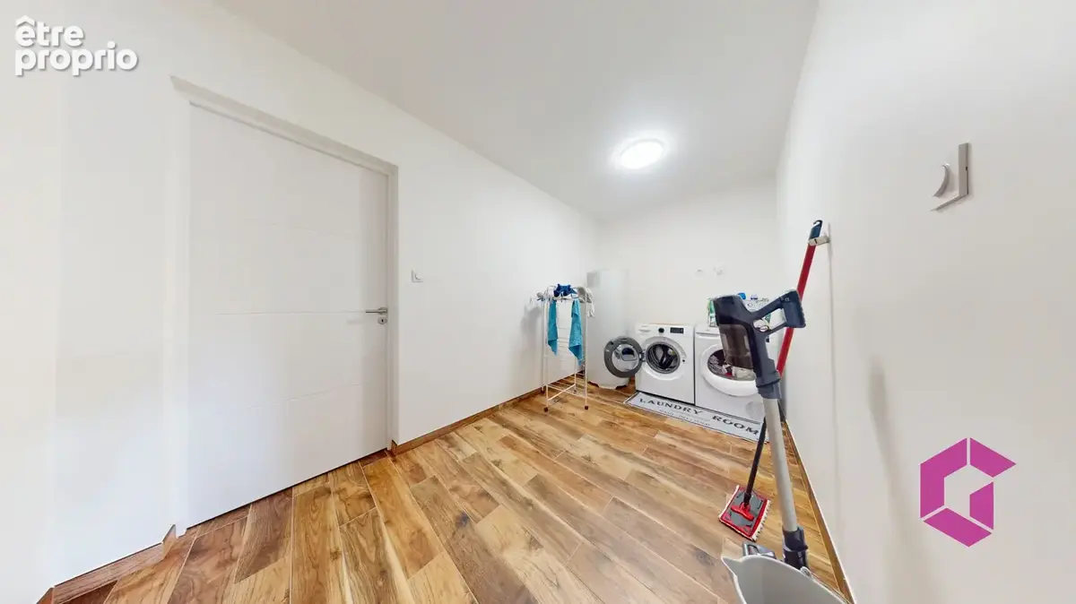 PERRIER - Villa de Plain pied 122m2 hab. sur terrain clos 496m2 - 3 chambres - Garage - photo 10