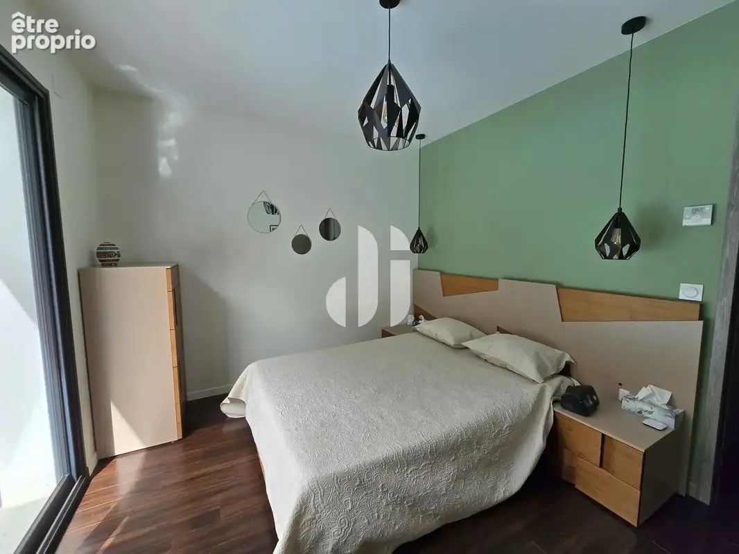 Maison contemporaine Gradignan plain pied 4 pièces 122 m2 avec piscine chauffée - photo 8