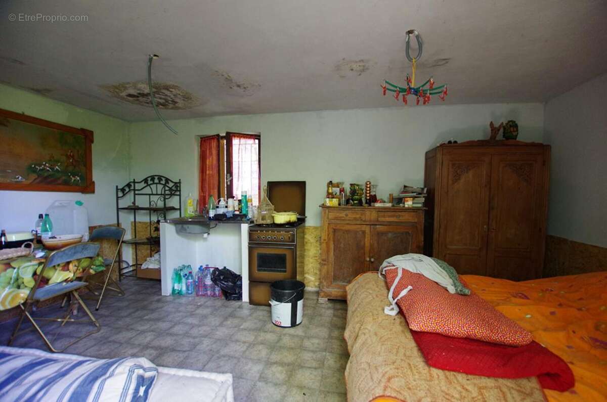 Terrain à CHATEAU-RENARD