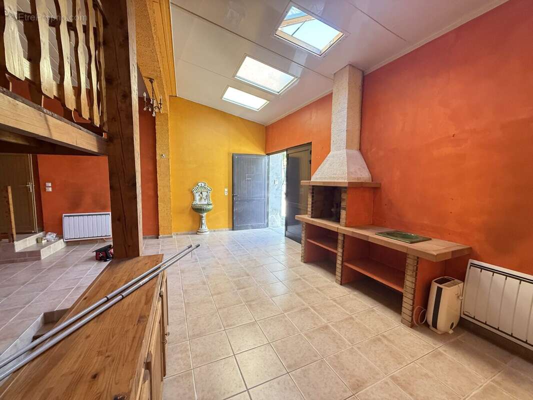 Appartement à THUIR