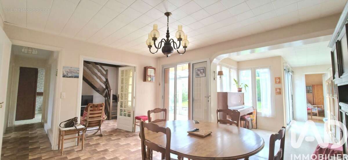 Photo 3 - Maison à POISSY