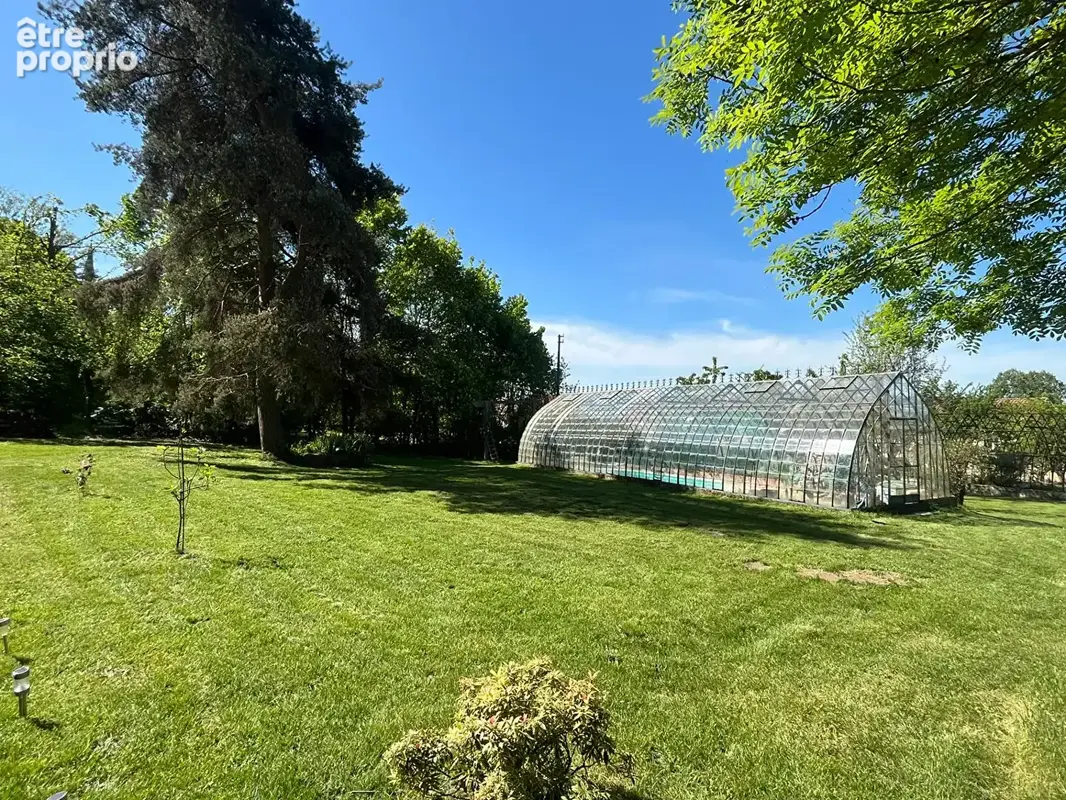 Propriété de caractère au coeur d'un parc de 5 hectares - photo 4