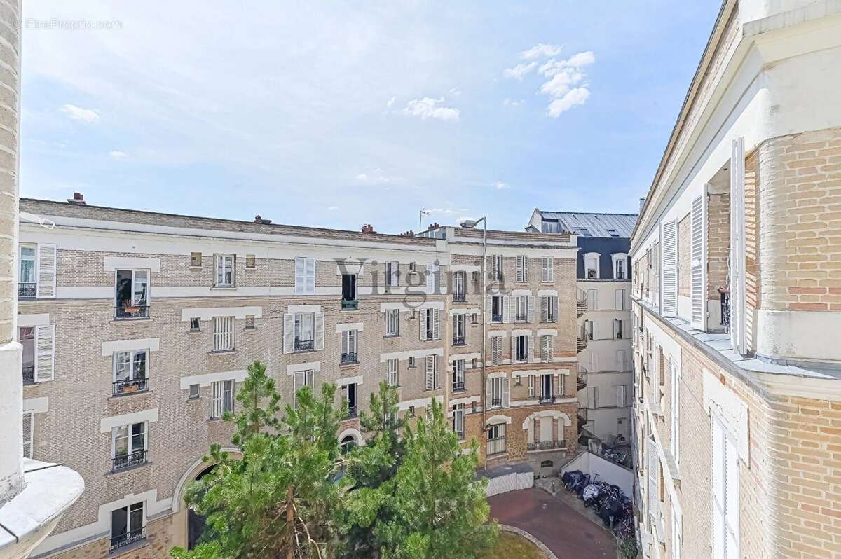 3 pièces de caractère entièrement rénové - Villa Moynet - Dernier étage - Vue Marne - photo 10