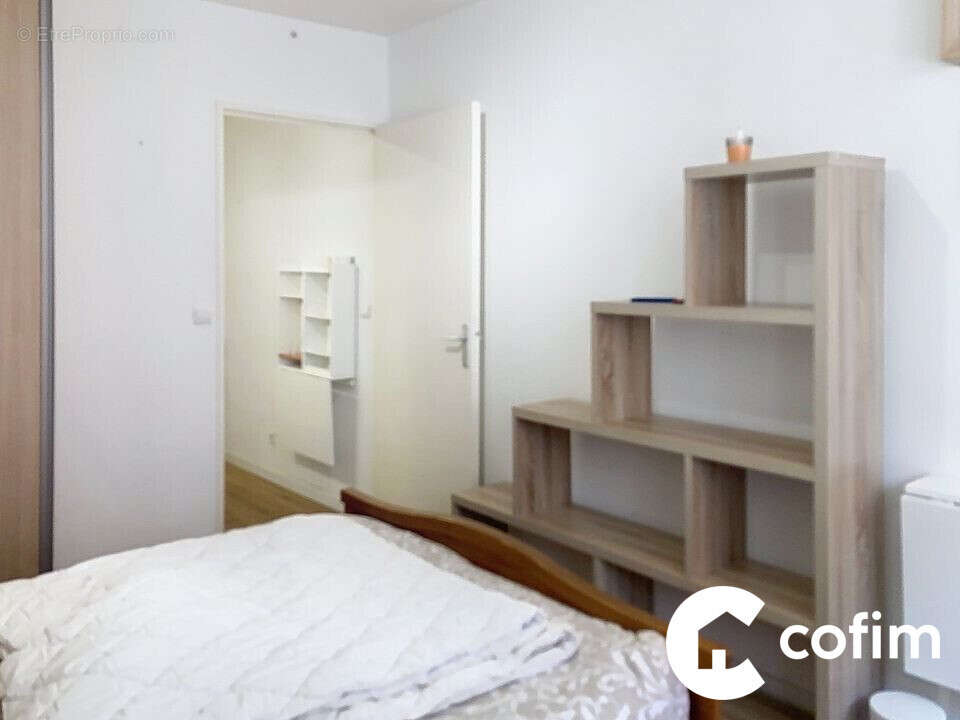 Appartement à LONS