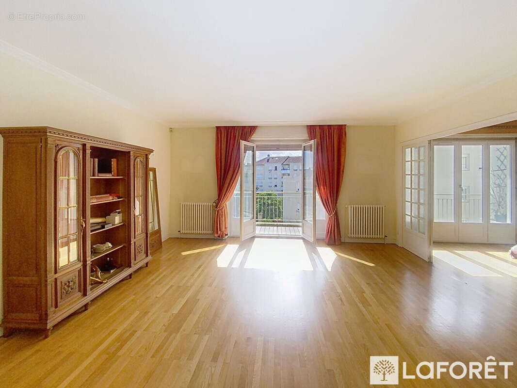 Appartement à LYON-4E