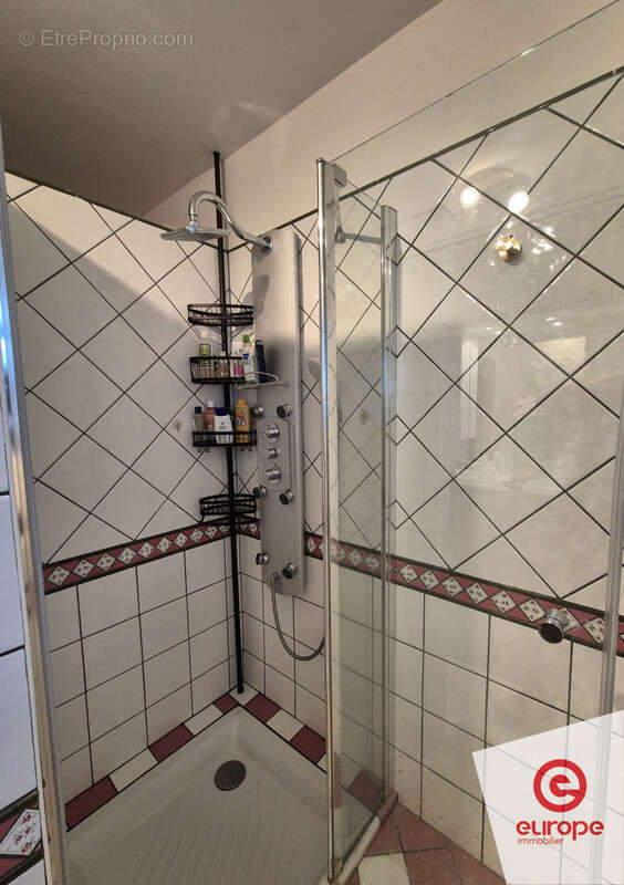 Maison 7 pièces de 211m2 avec jardin de 4 055m2 au coeur du Morvan - photo 9
