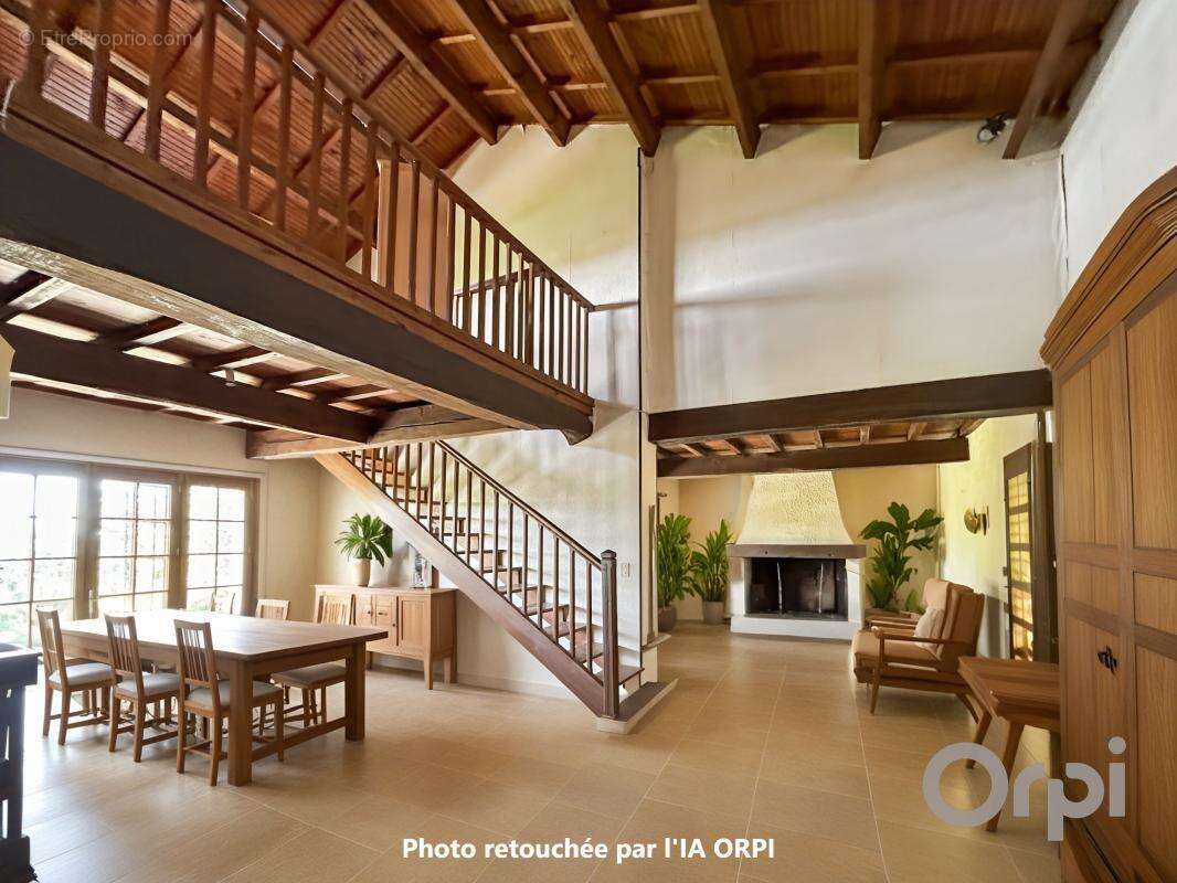 Maison à LAVARDENS