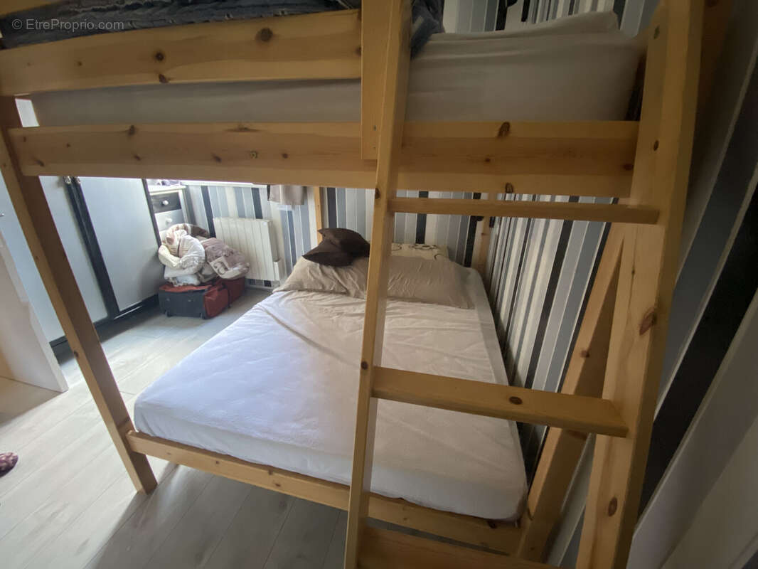 Appartement à BESSE-ET-SAINT-ANASTAISE