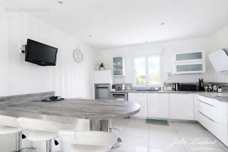 Maison à SAINT-DENIS-EN-VAL