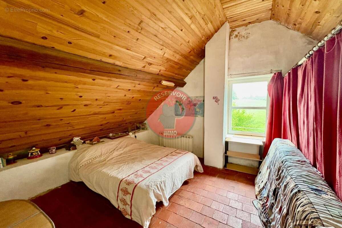 Maison à MOUX-EN-MORVAN