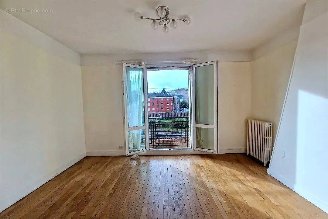 Appartement à NOISY-LE-SEC