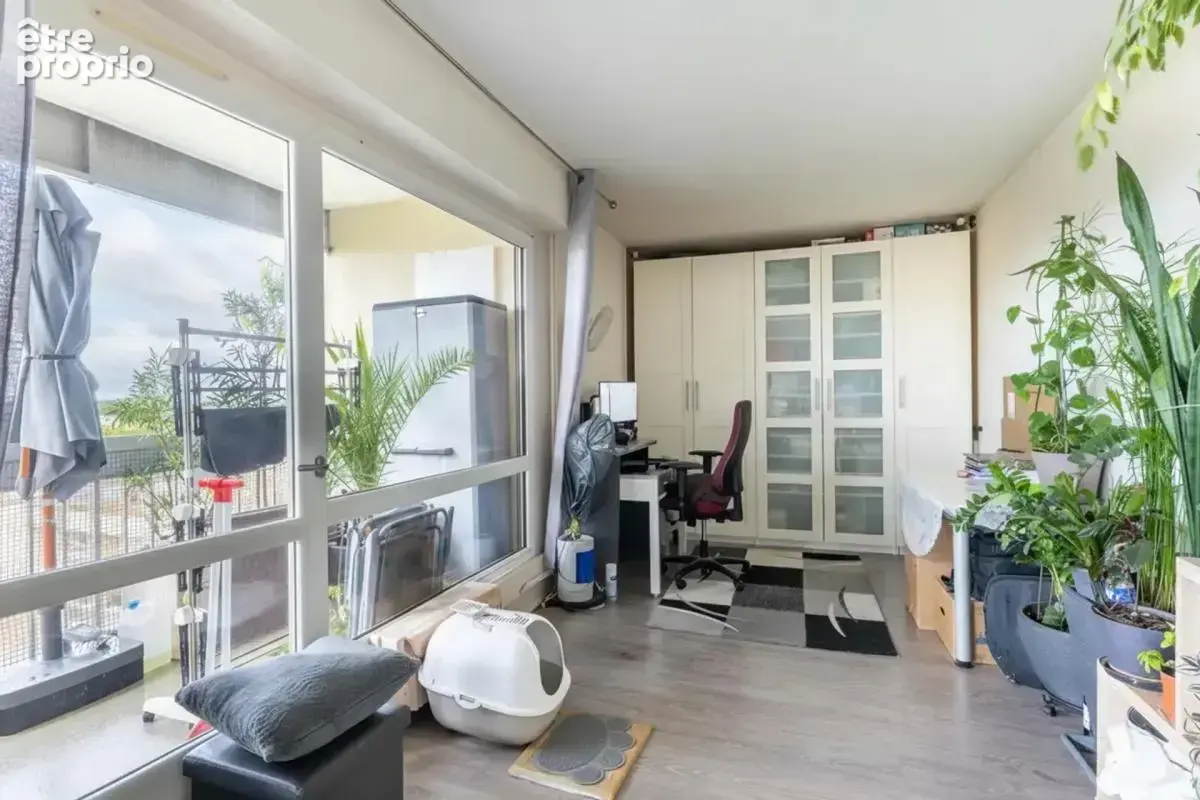 Élancourt Grand 4 pièces vue imprenable avec balcon - photo 9