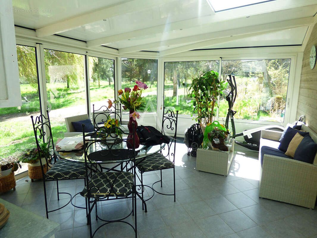 Maison à VIENNE-EN-VAL