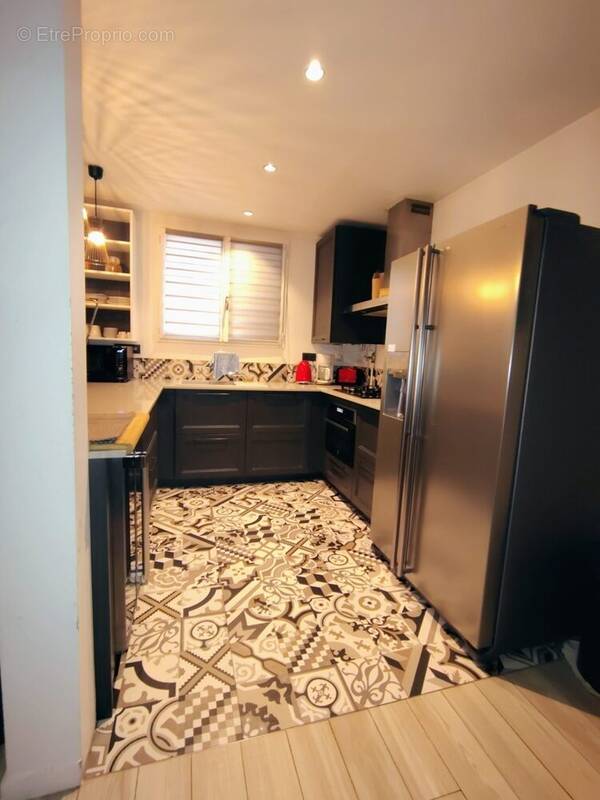 Appartement à AUBERVILLIERS