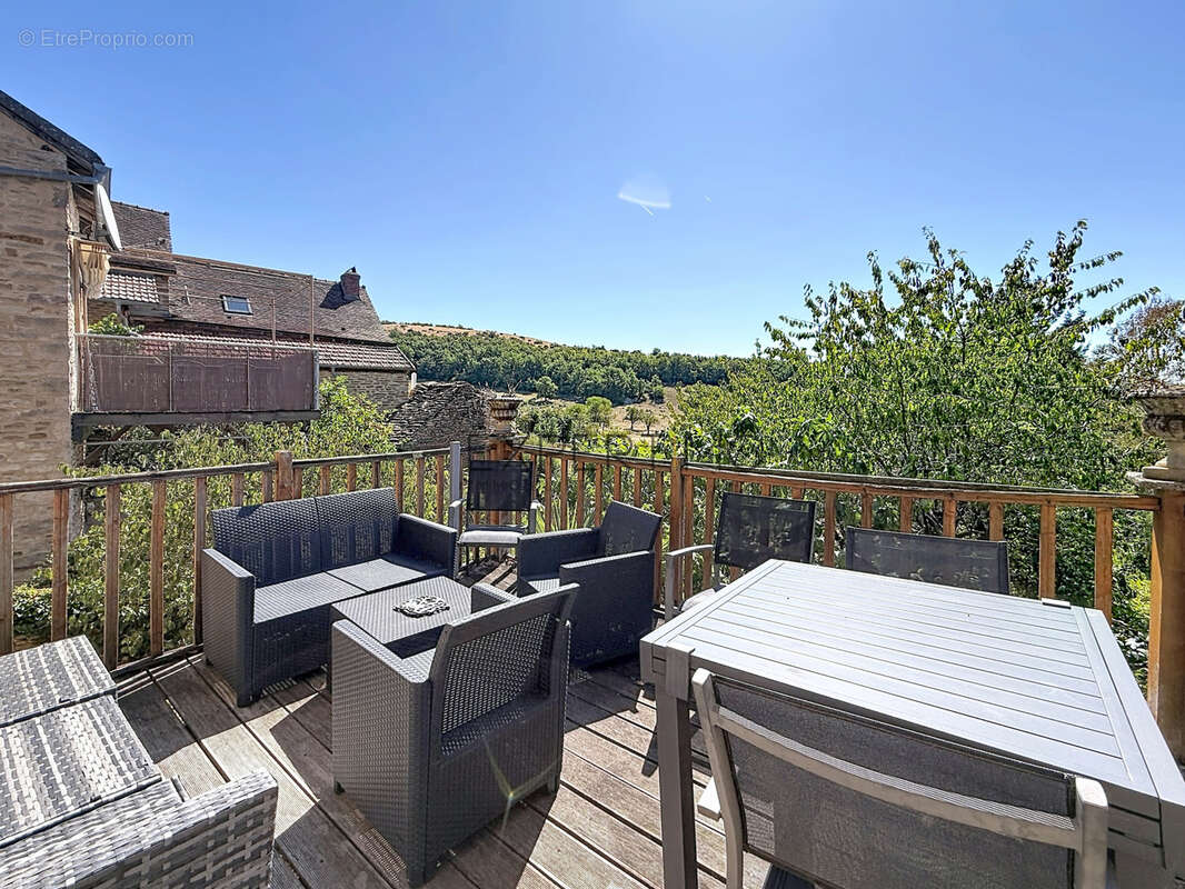 Burnand : Authentique maison en pierre avec 3 149 m2 de terrain - photo 8