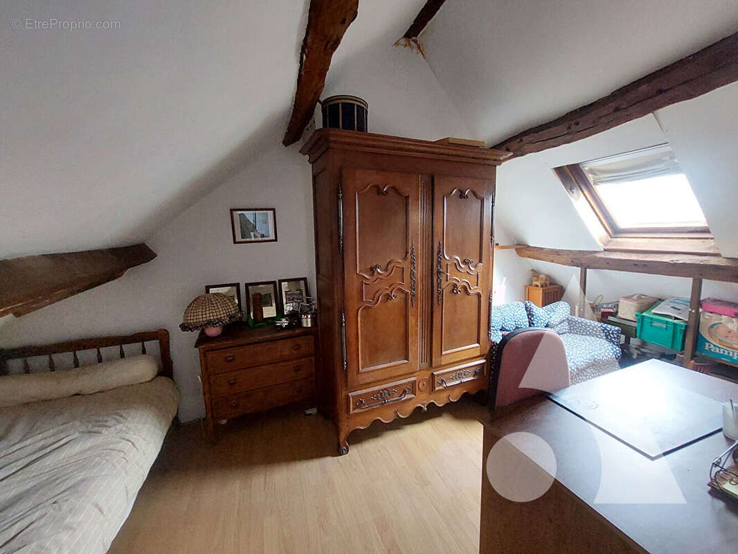 Maison à CREPY-EN-VALOIS