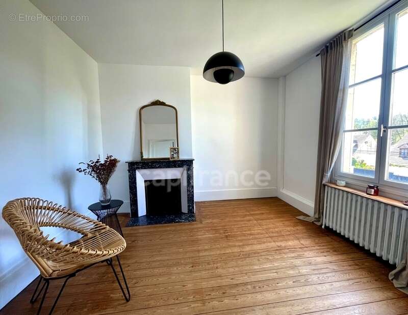 Maison à CREPY-EN-VALOIS