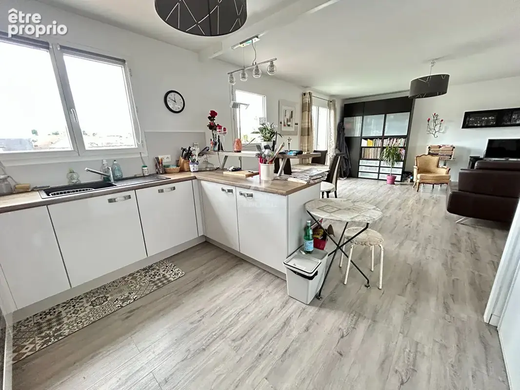 Appartement Poissy 3 pièce(s) 67 m2 - photo 3