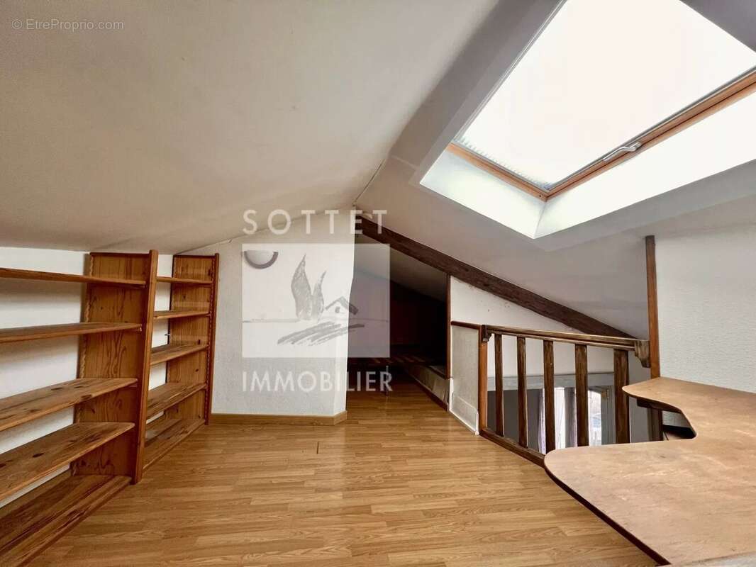 Appartement à BOLLENE