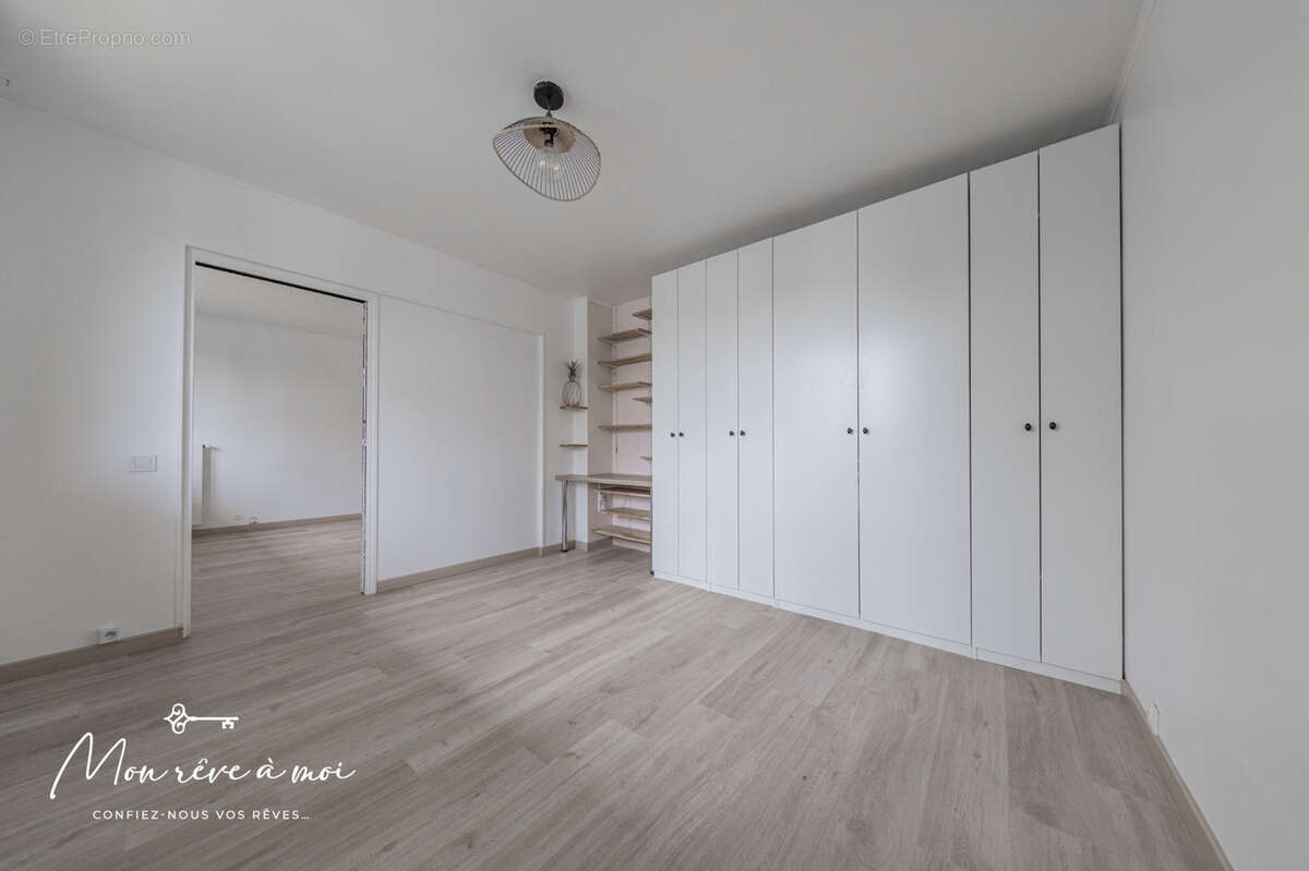 Appartement à FONTENAY-LE-FLEURY