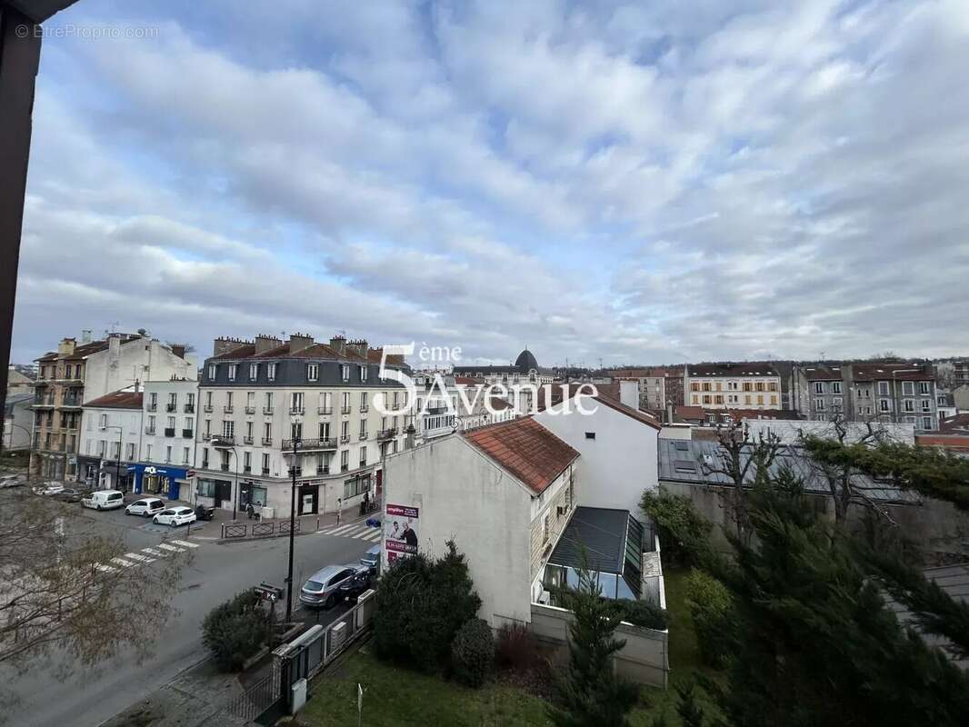 Appartement à SAINT-MAUR-DES-FOSSES