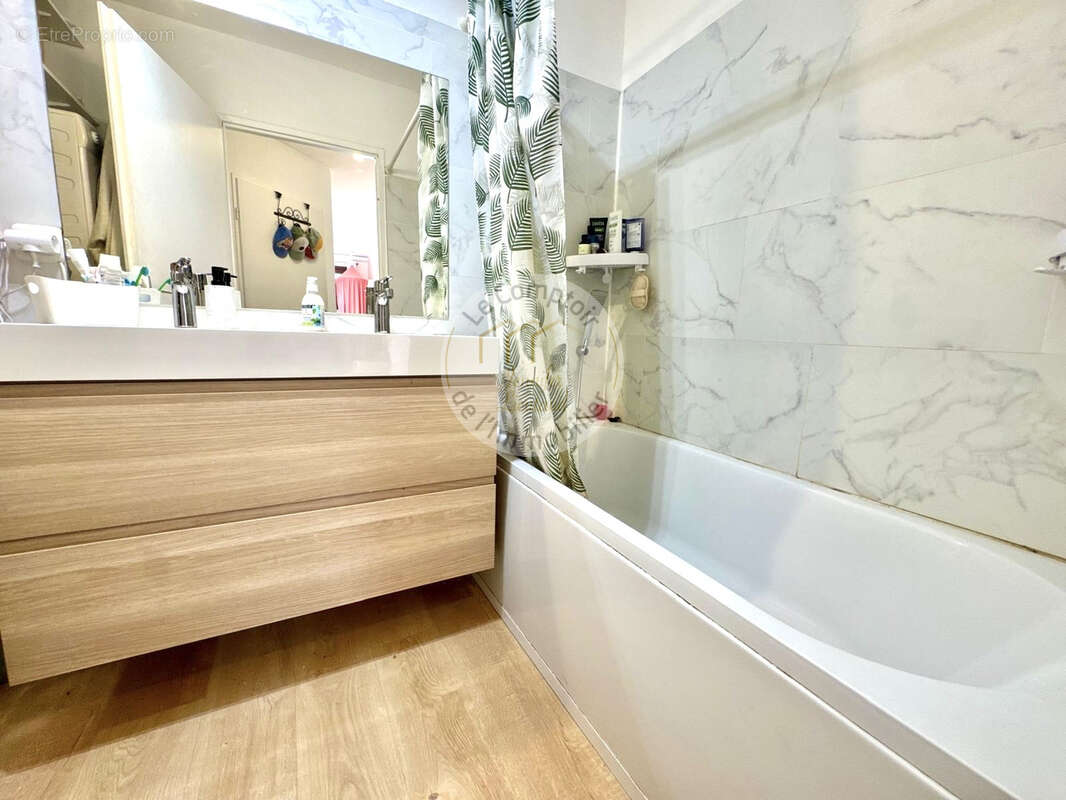 Appartement à MARSEILLE-9E