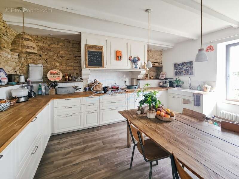 Maison à RIEC-SUR-BELON