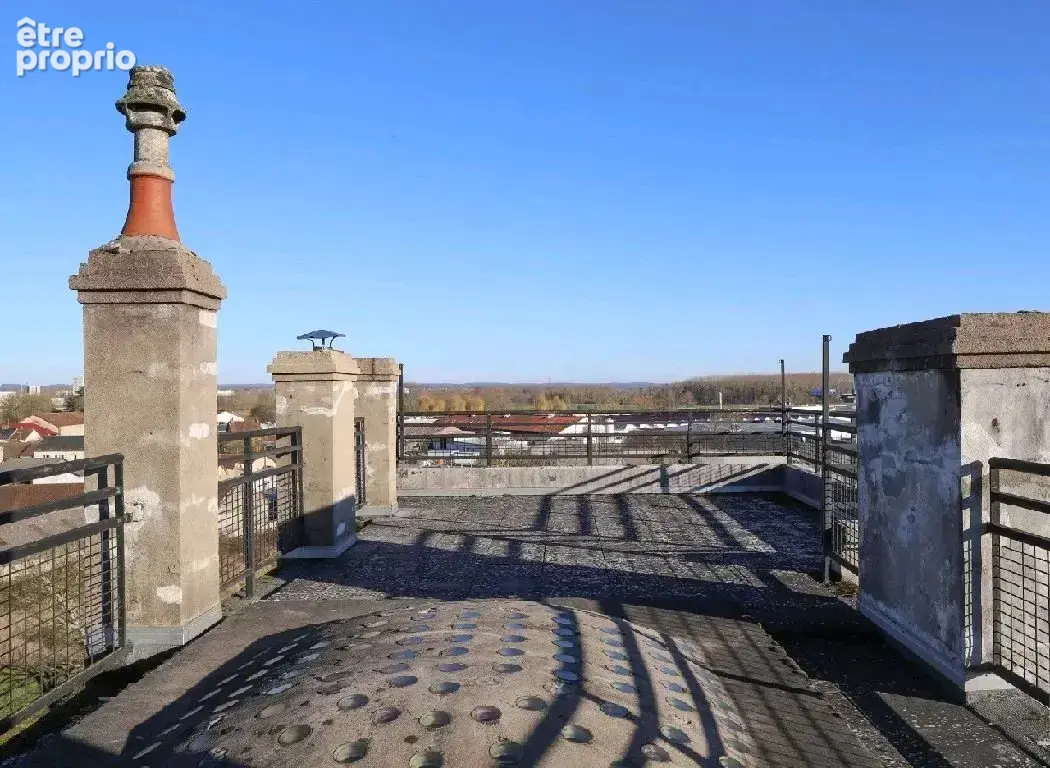 Maison 8 pièces 228 m² à vendre à Nevers (58000) - photo 2