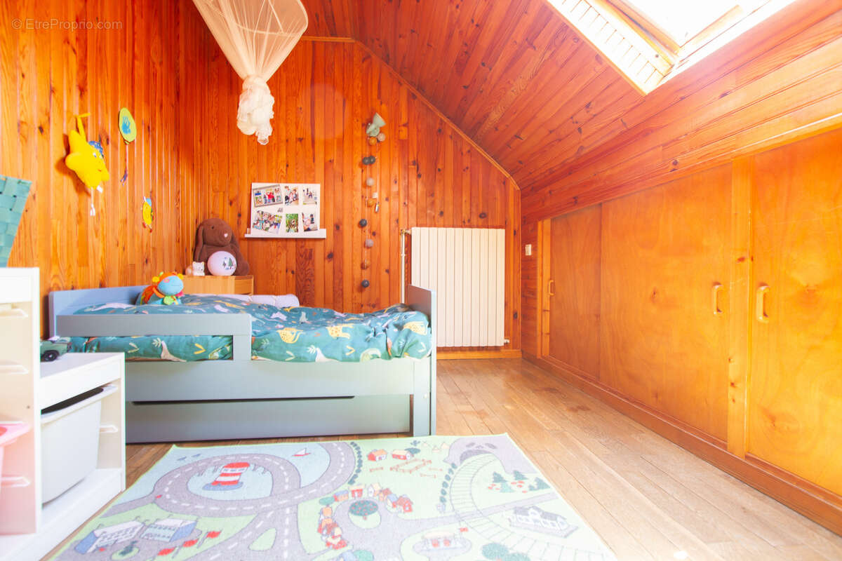 Maison à VILLENEUVE-LE-ROI