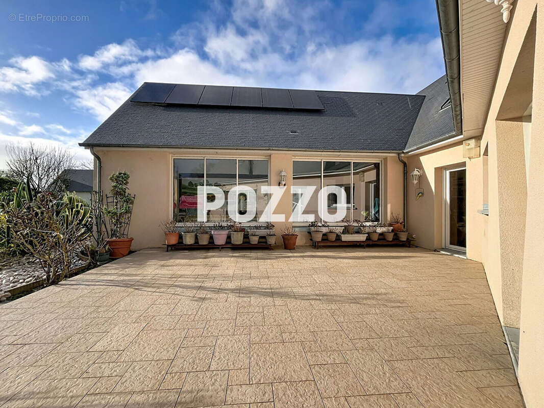 Maison à BREVILLE-SUR-MER