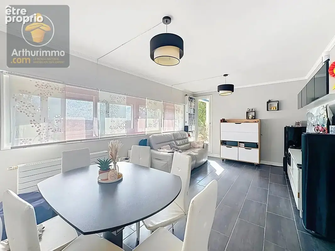 Appartement à YERRES