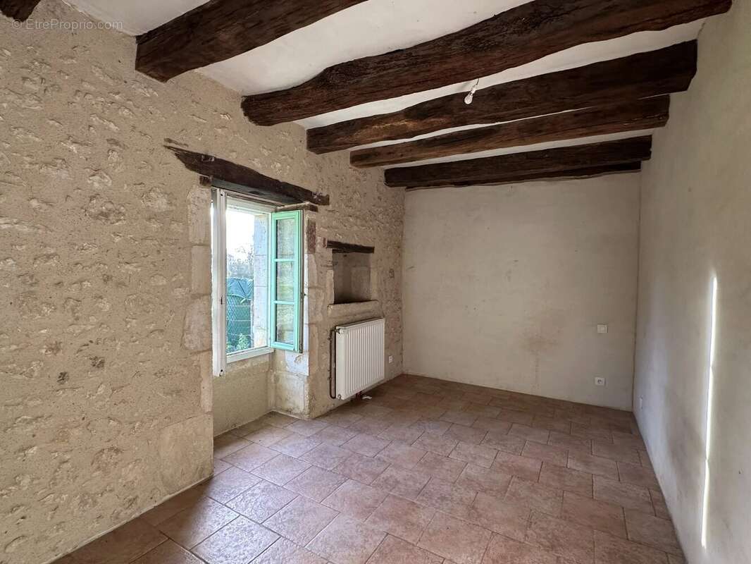 Maison à ANTIGNY
