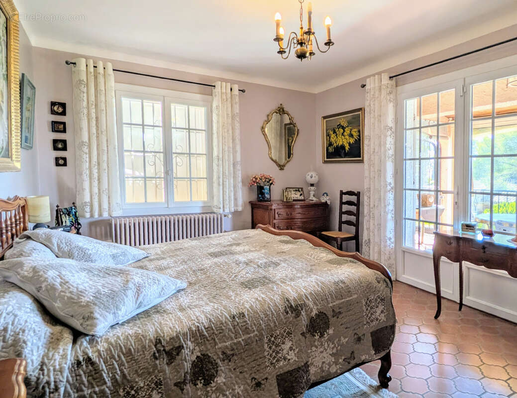 Maison à SAINT-RAPHAEL