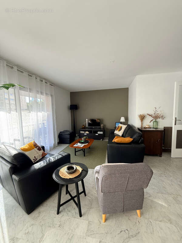 Appartement à MARSEILLE-9E