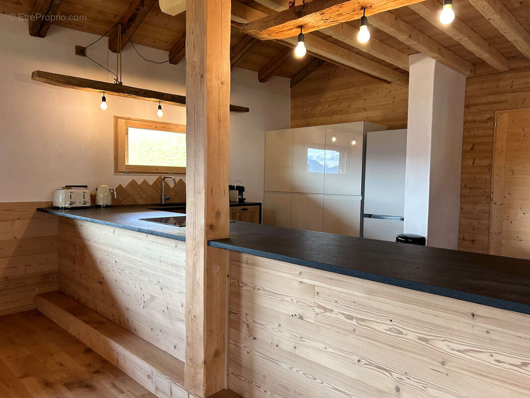 Maison à NOTRE-DAME-DE-BELLECOMBE