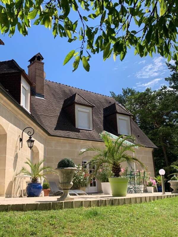 Maison à TROISSEREUX