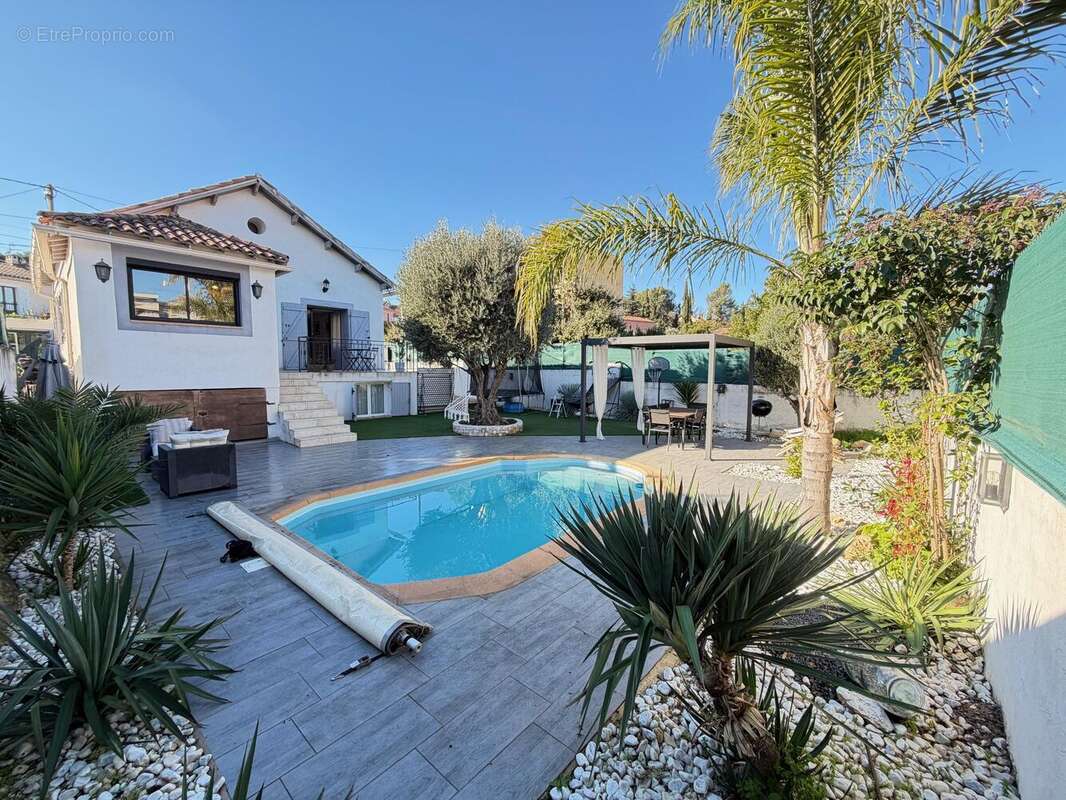 Maison à MARSEILLE-12E