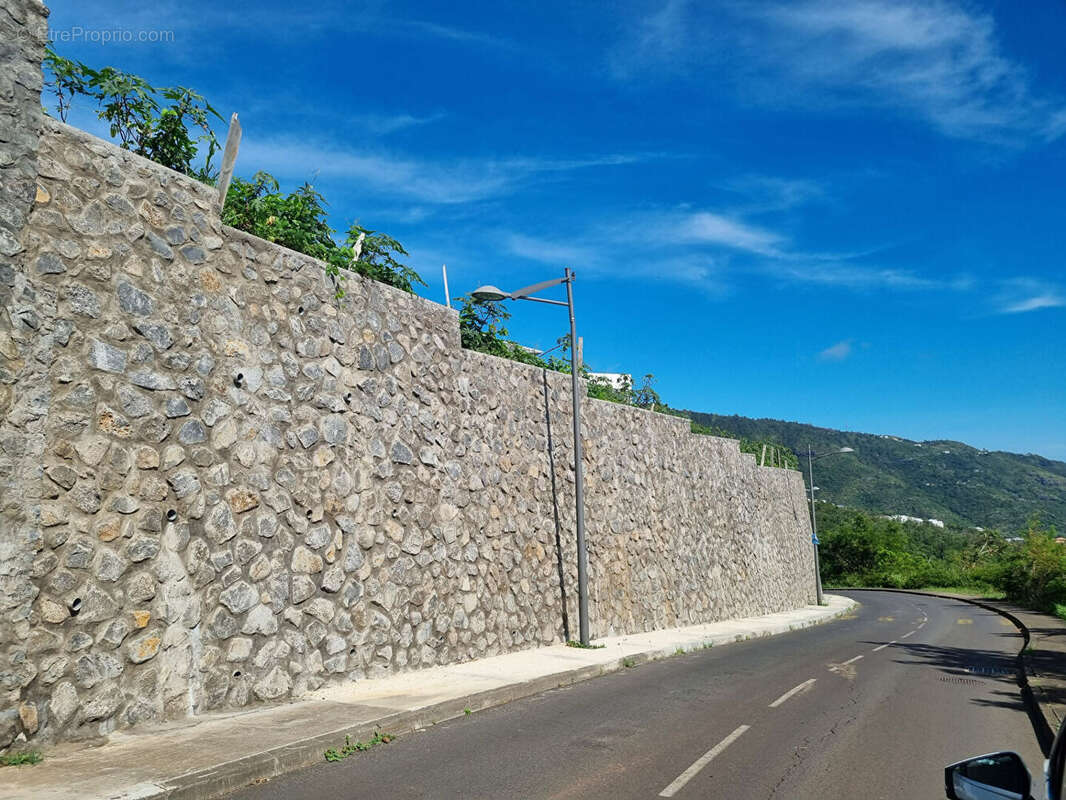 Terrain à SAINT-DENIS