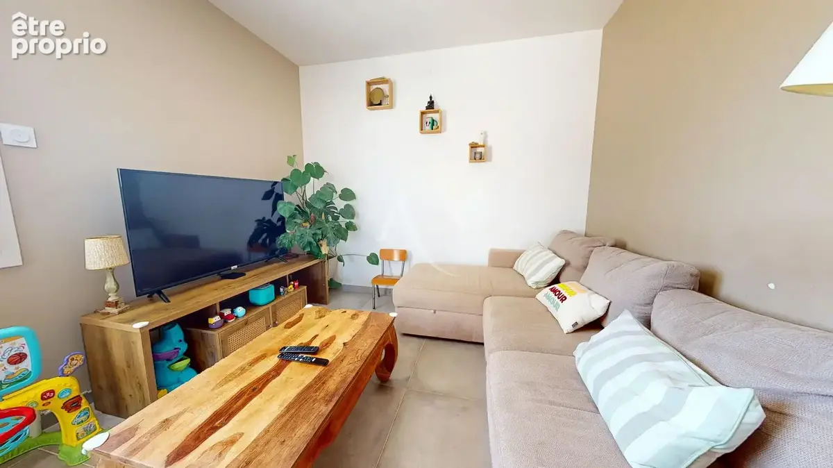Vivonne - 3 chambres - jardin - garage - cave - photo 7