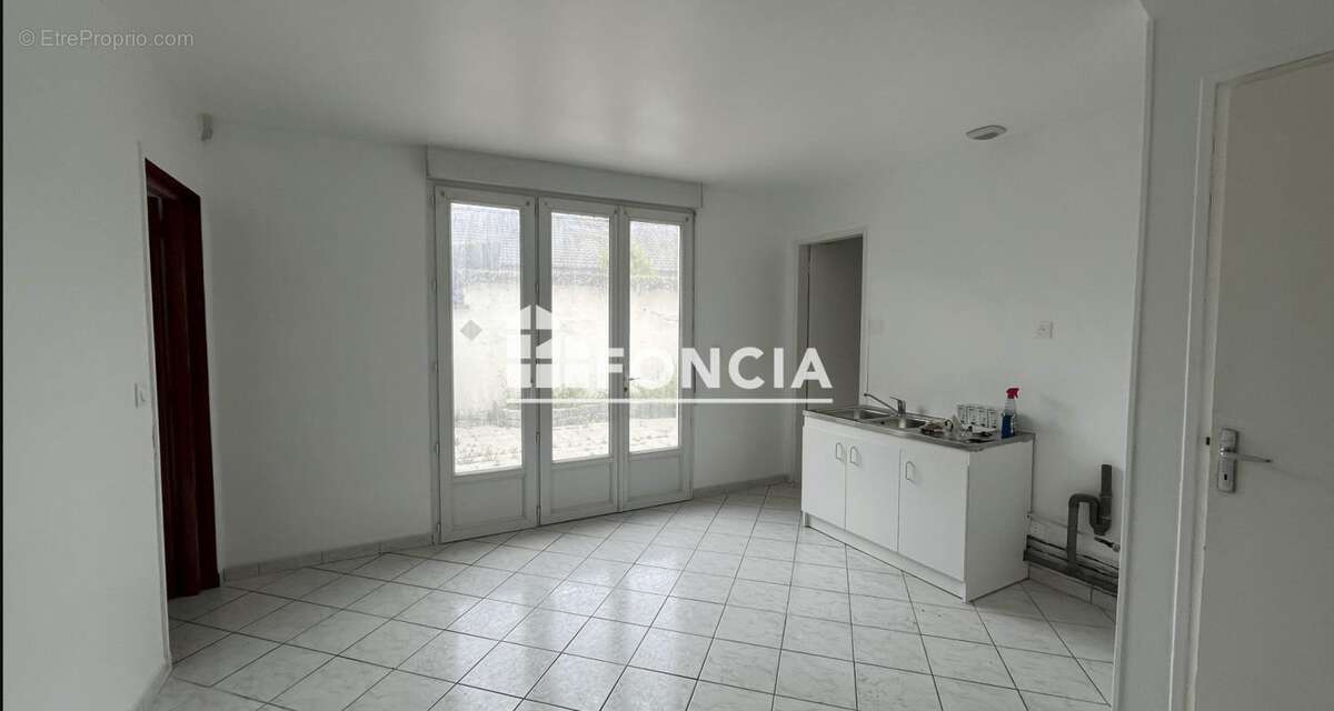 Maison individuelle de 110m2 avec jardin garage et parking - photo 3