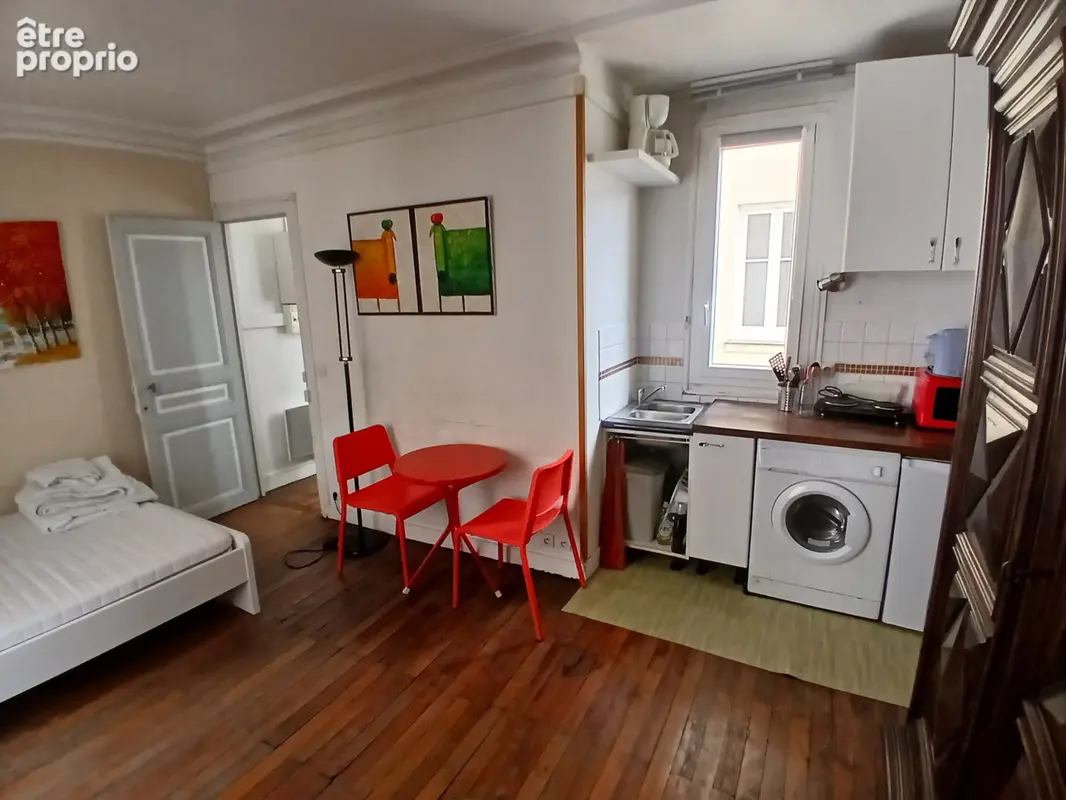 Appartement à PARIS-14E